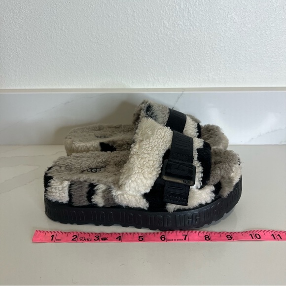 UGG Fluffita Cali Collage Women's Faux Fur Shearling Slide Sandals Gray Size 7 - Picture 12 of 12